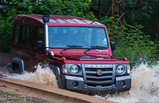 Illustration for article titled Your guide to utilitarian Indian body-on-frame manual diesel 4x4s
